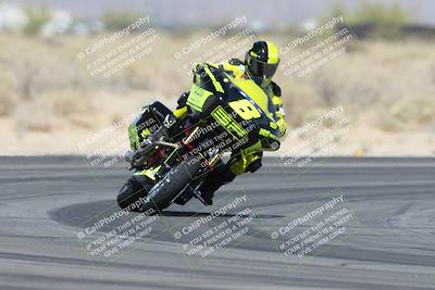 media/Apr-26-2025-BRL Bagger Racing League (Sat) [[9e270f465f]]/3-Super Street Baggers Qualifying/